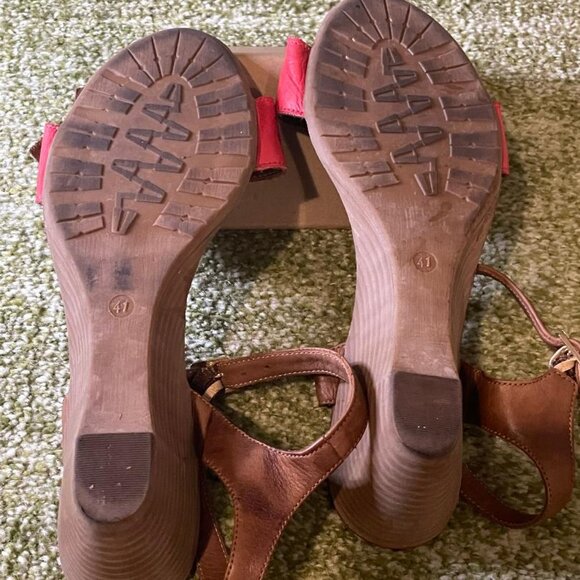 Bueno flat Sandals, size 10 - Picture 5 of 5